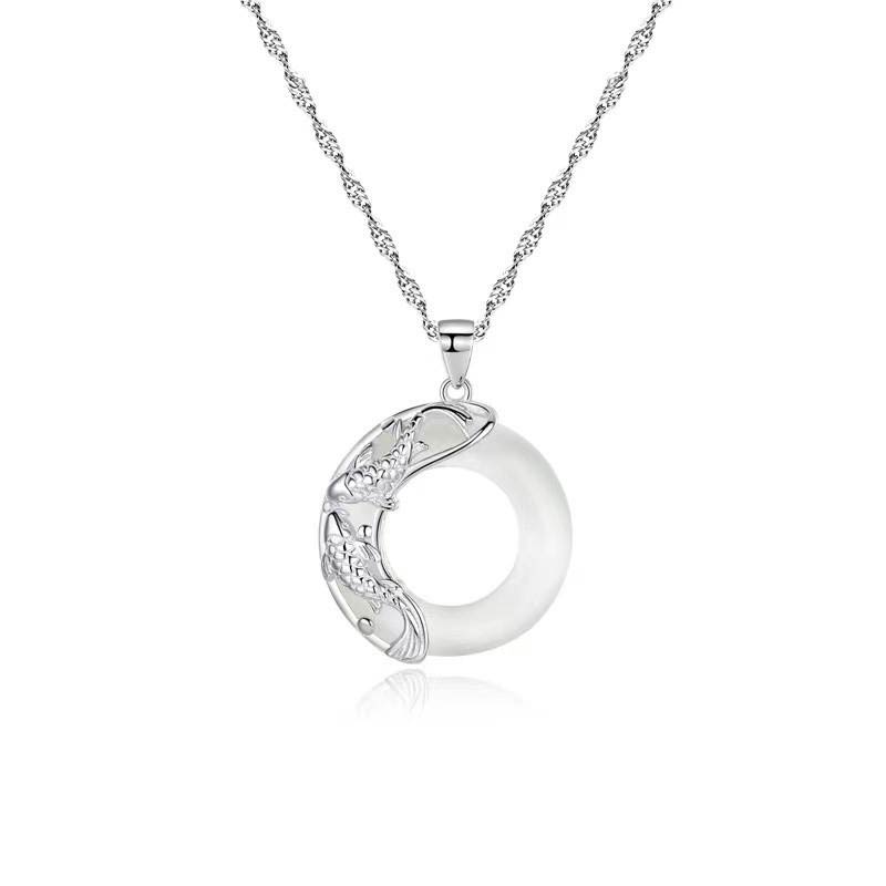Buddha Stones Natuurlijke witte jade koi Ketting - image 4