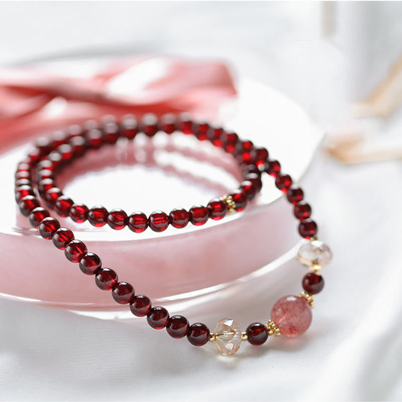 Buddha Stones 14K vergulde Armband met natuurlijke granaat en aardbeikwarts, dubbele wikkelconstructie - Granaat (Zuivering♥Bescherming) - image 0