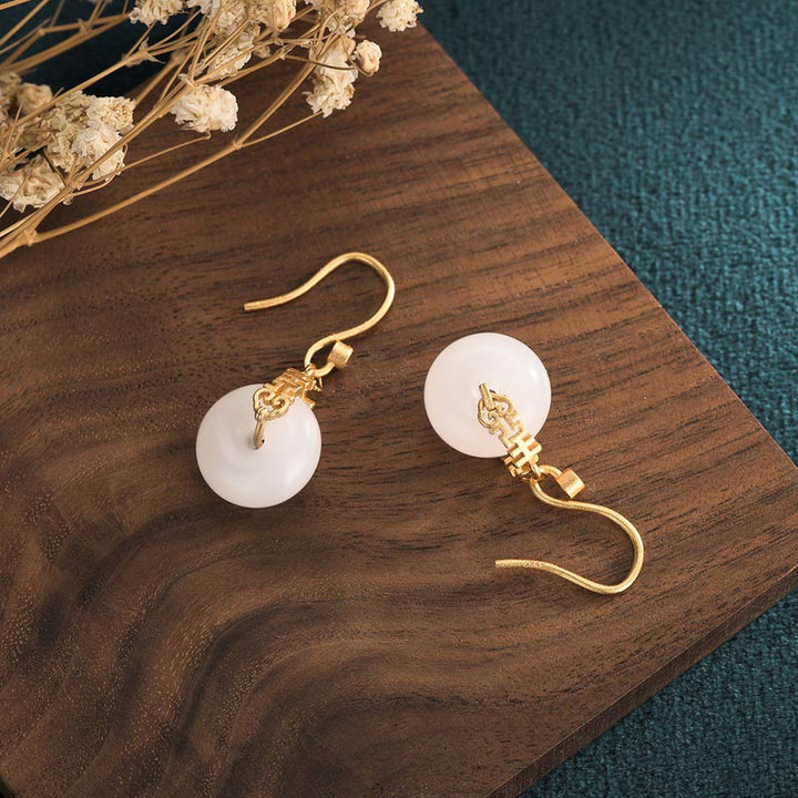 Buddha Stones Witte jade Oorbellen met dubbel gelukssymbool - image 3