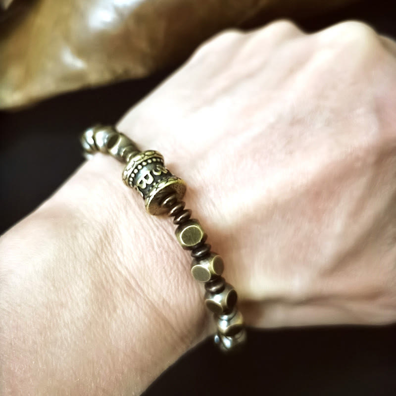 Buddha Stones Tibetaans Om Mani Padme Hum amulet van gesneden koper en messing, Armband - image 13