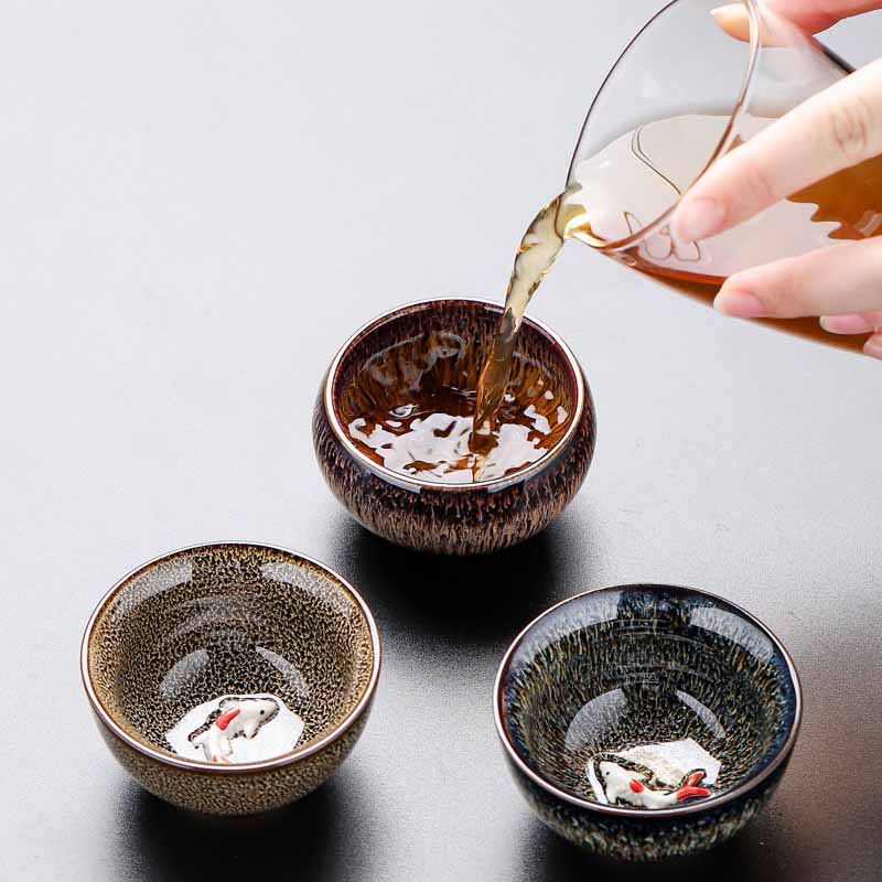 Buddha Stones Kleine Koi Vis Oven Verandering Chinese Jianzhan Keramische Theekop Kung Fu Theekopje 60ml - image 1