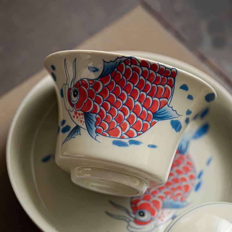 Buddha Stones Keramische Gaiwan Sancai Theekopje met deksel (koivis, arowana) - image 4