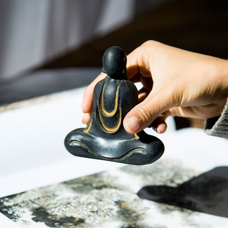 Buddha Stones Tibetaanse Boeddha Beeldje van IJzerpoeder Roest Gegoten Hars Bureaudecoratie - image 16