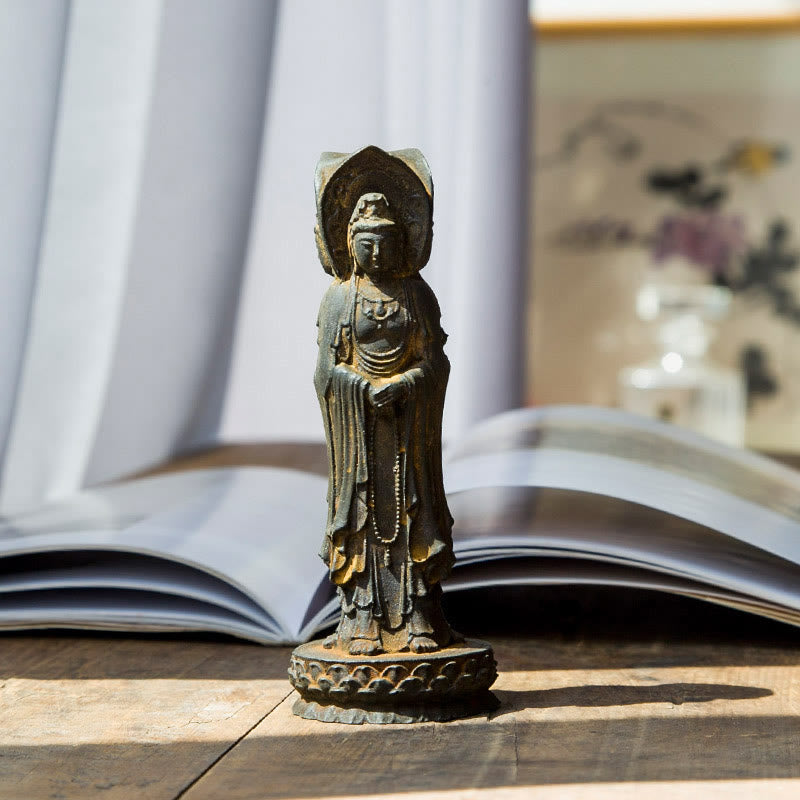 Buddha Stones Driezijdig Kwan Yin Avalokitesvara beeldje van ijzerpoederroest gegoten hars, rijkdomssymbool voor op het bureau. - image 9