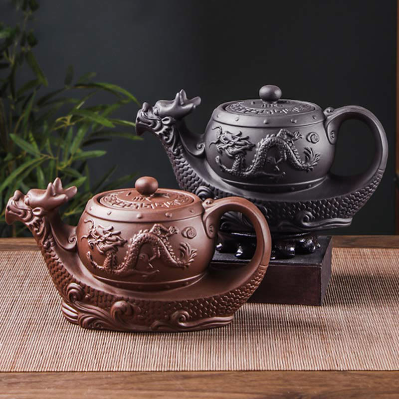 Buddha Stones Vintage theepot van paarse klei met draak en gelukbrengende wolken - image 1