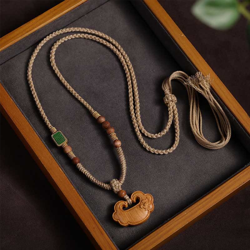 Buddha Stones Tibetaanse sandelhout Chinese slot bedeltje beschermingsketting Ketting - Sandelhout ( Lengte van de Ketting : ongeveer 75 cm) - image 0