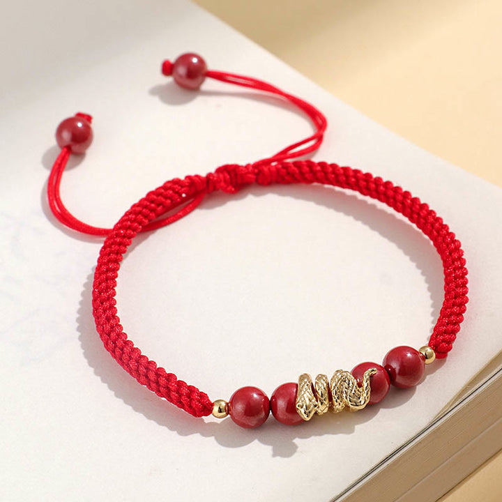 Buddha Stones Handgemaakte Armband van cinnaberhout, bescherming van het Jaar van de Slang. - Rood touw (Polsomtrek: 14-16,5 cm) - image 1