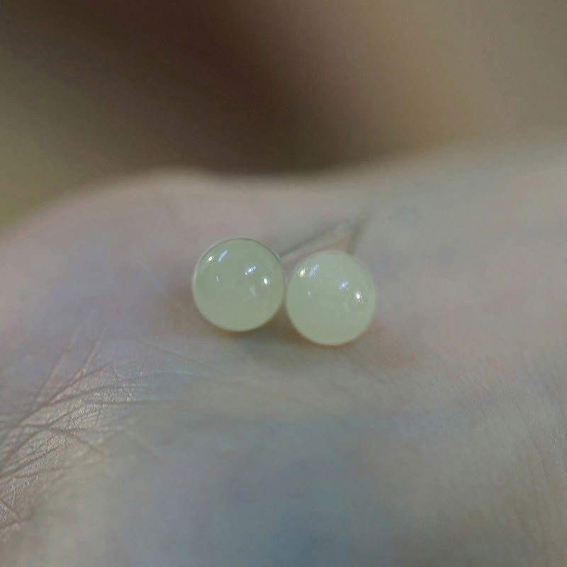 Buddha Stones Ronde Oorbellen met jade kralen, symbool van geluk. - image 1