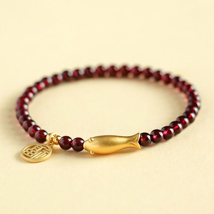 Buddha Stones Granaat 925 Sterling Zilveren Vis Fu Karakter Armband - Goudvisje van granaatkleurig 925 sterling zilver (Polsomtrek: 14-16 cm) - image 0