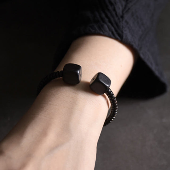 Buddha Stones Ebbenhouten Groene Sandelhouten Kubus Armband - image 9