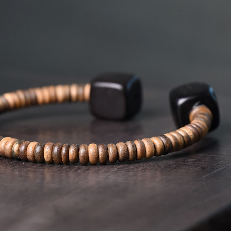 Buddha Stones Ebbenhouten Groene Sandelhouten Kubus Armband - image 18