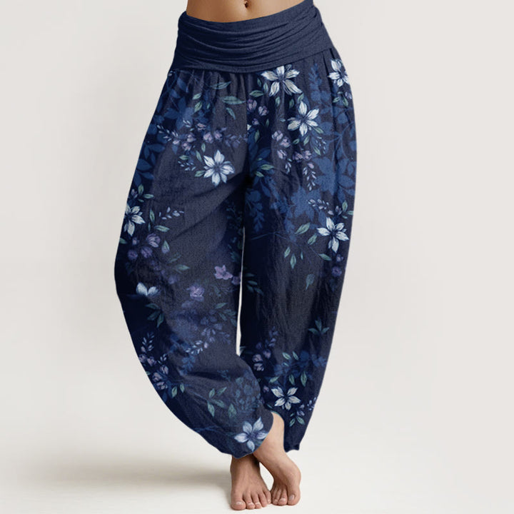 Buddha Stones Katoenen dames harembroek met elastische Taille en kleine witte bloesems en groene bladeren - Middernachtblauw - US22, UK/AU26, EU54 (6XL) - image 4