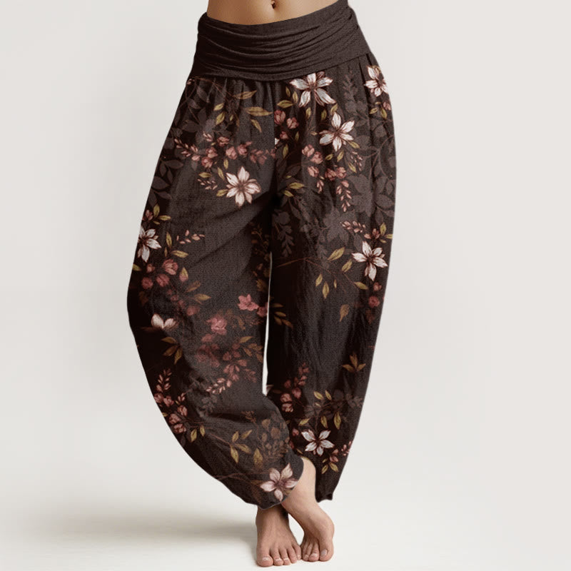 Buddha Stones Katoenen dames harembroek met elastische Taille en kleine witte bloesems en groene bladeren - Zadelbruin - US22, UK/AU26, EU54 (6XL) - image 7