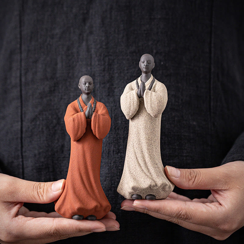 Buddha Stones Keramisch beeldje van een mediterende, biddende monnik, symbool van mededogen en sereniteit, woondecoratie - image 8