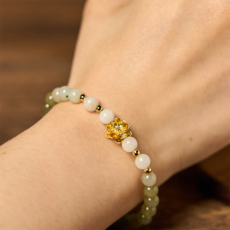 Buddha Stones Armband van natuurlijke Hetian-jade met kleurverloop en lotusbloemmotief. - image 6