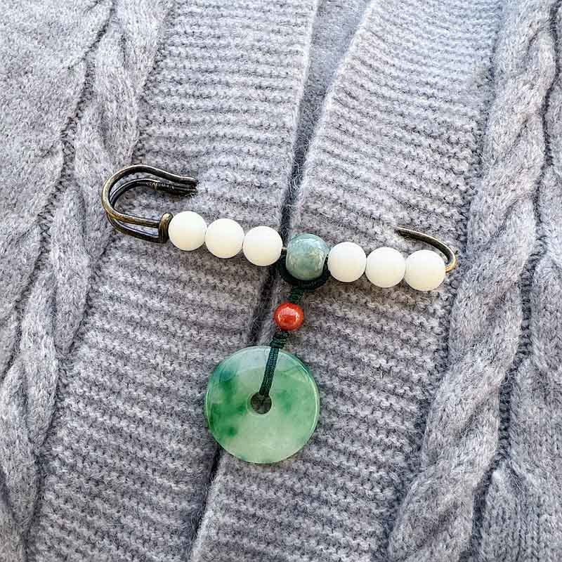 Buddha Stones Bodhizaadjade vredesgesp Broche - Bodhizaadjade vredesgesp - image 0