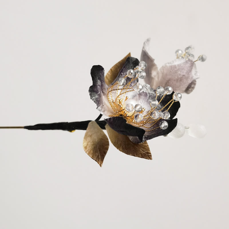 Buddha Stones Handgemaakte Broche met fluwelen bloemen, moerbeizijde en bladeren. - image 1