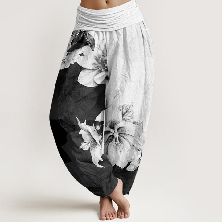 Buddha Stones Dames harembroek met elastische Taille en katoenen cameliaprint - Witte rook - US22, UK/AU26, EU54 (6XL) - image 0