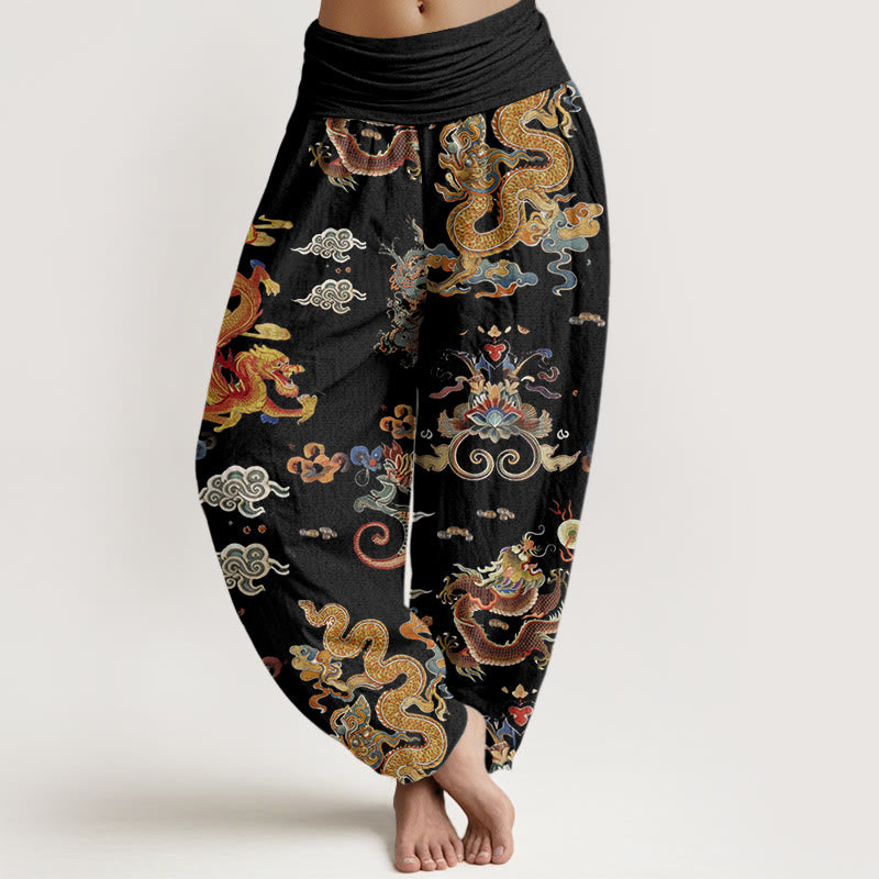 Buddha Stones Dames harembroek met elastische Taille en gouden drakenmotief en gelukbrengende wolkenprint. - Zwart - US22, UK/AU26, EU54 (6XL) - image 0