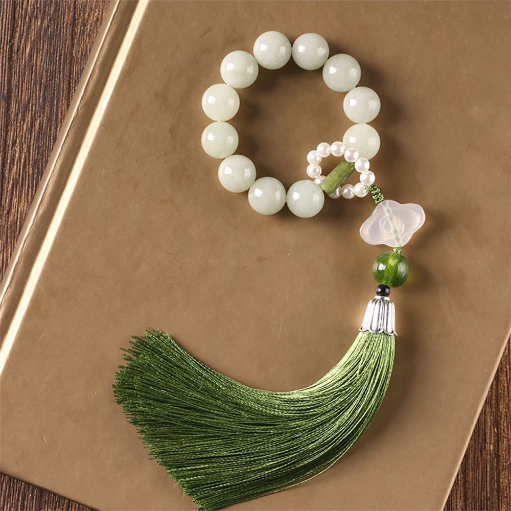 Buddha Stones Groene jade kralen, parels, welvaartskwastjes , Pols Mala - Ongeveer 11 jade kralen - image 0