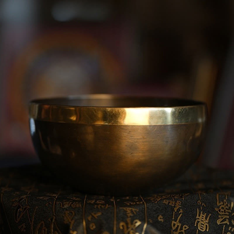 Buddha Stones Handgemaakte Nepalese klankschaal met eenvoudig patroon voor genezing en meditatie. - image 0