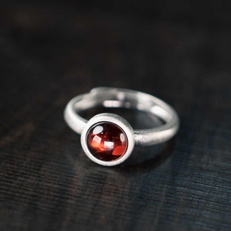 Buddha Stones Verstelbare Ring van natuurlijk 925 sterling zilver met granaat - Granaat (verstelbaar) - image 0