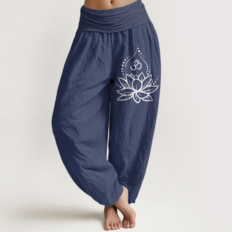 Buddha Stones Damesbroek van katoen met elastische Taille en patroon van een bloeiende lotusbloem (Om-symbool). - Donker leisteenblauw - US22, UK/AU26, EU54 (6XL) - image 0
