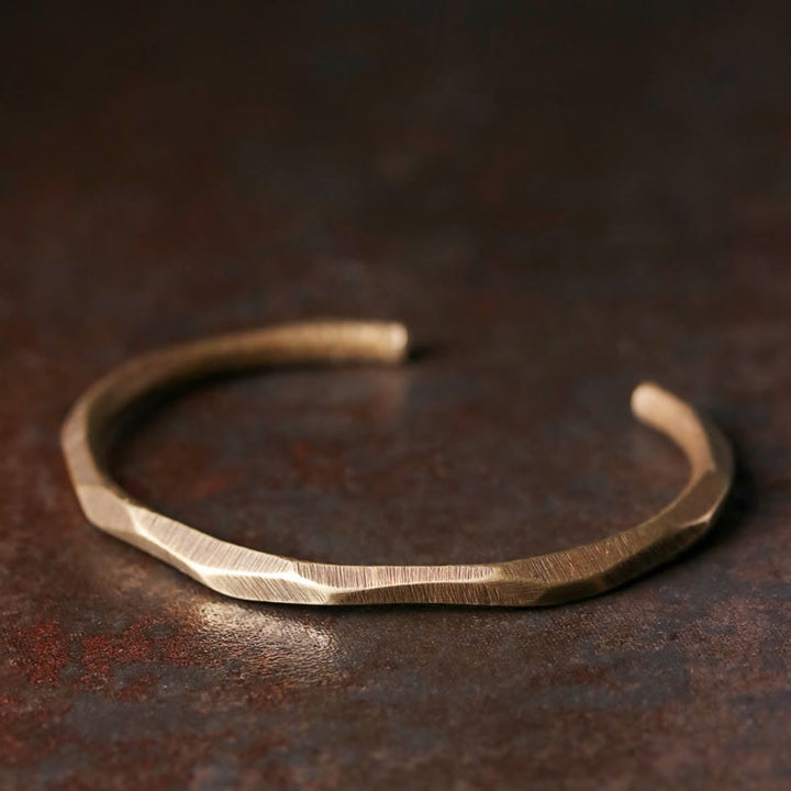 Buddha Stones Handgepolijste open Bangle-armband van koper en messing voor zelfverzorging - 63 mm - image 0