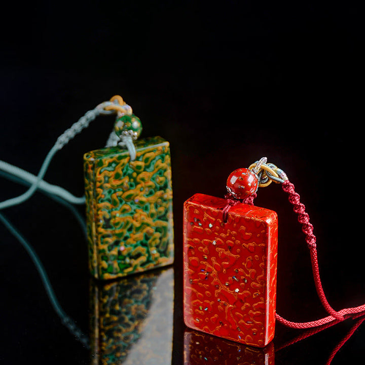 Buddha Stones Handgemaakte Ketting met sandelhoutmotief ter bescherming. - image 0