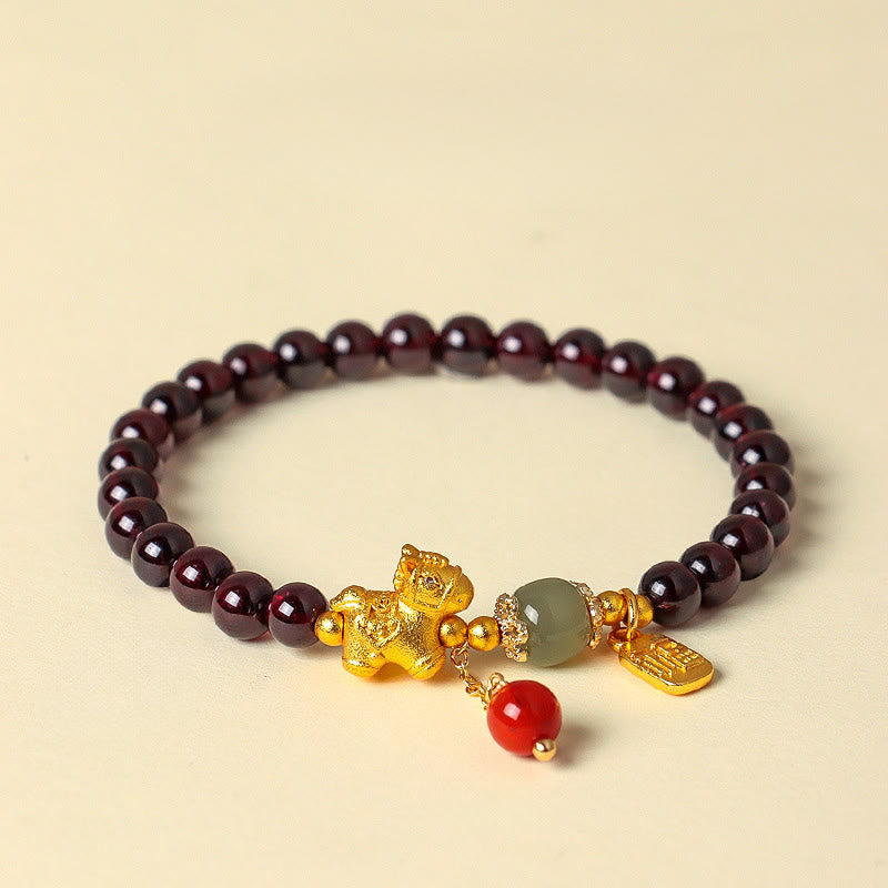 Buddha Stones Jaar van het Paard Garnet Fu Karakter Geluksamulet Armband - Paard krijgt lot (Polsomtrek: 16-17 cm) - image 10