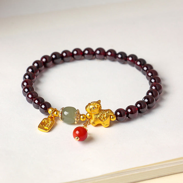 Buddha Stones Jaar van het Paard Garnet Fu Karakter Geluksamulet Armband - image 13
