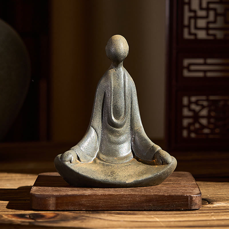Buddha Stones Handgemaakte zittende, vormloze Boeddha, beeldje van ijzerpoeder, roest en gegoten hars, decoratie. - image 1