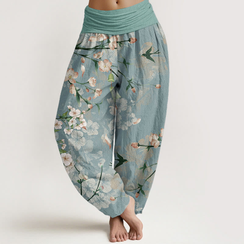 Buddha Stones Dames harembroek met elastische Taille en perzikbloesem- en vliegende ganzenprint. - Middelgroot aquamarijn - US22, UK/AU26, EU54 (6XL) - image 0