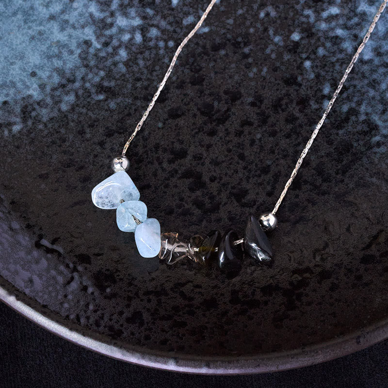 Buddha Stones Ketting met zwarte obsidiaan, rookkwarts, granaat, aquamarijn, aardbeikwarts en roze kristallen. - image 1