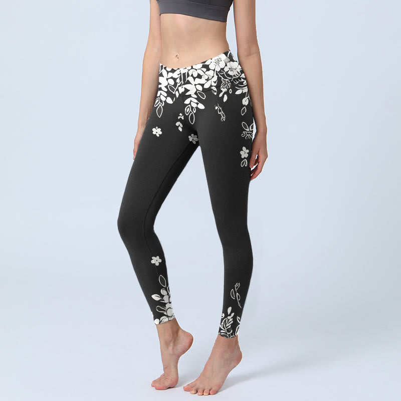 Buddha Stones Zwart-witte legging met contrasterend bloemenpatroon, geschikt voor de sportschool of als yogabroek voor dames. - Zwart - US18, UK/AU22, EU50 (4XL) - image 0