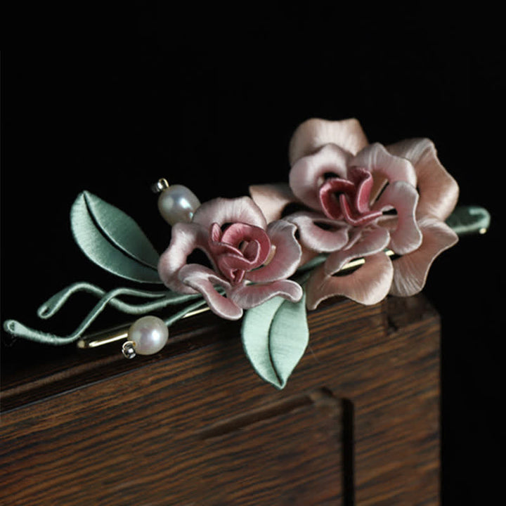 Buddha Stones Handgemaakte zijden broche met dubbele roos als symbool voor harmonie . - image 3