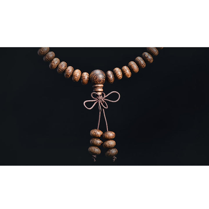 Buddha Stones Mala met 108 houten kralen met textuur voor een kalmerende energie - image 10
