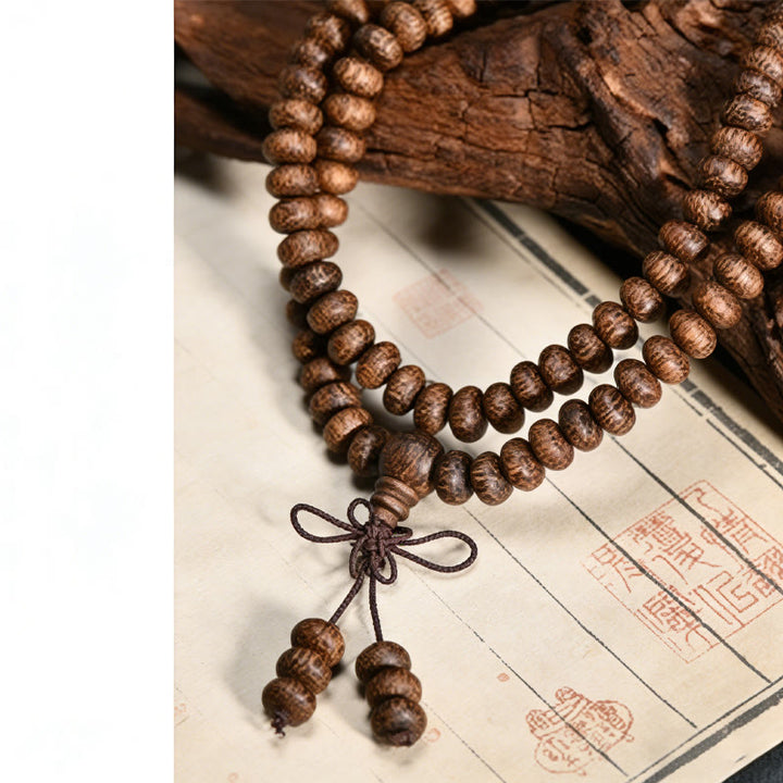 Buddha Stones Mala met 108 houten kralen met textuur voor een kalmerende energie - image 9
