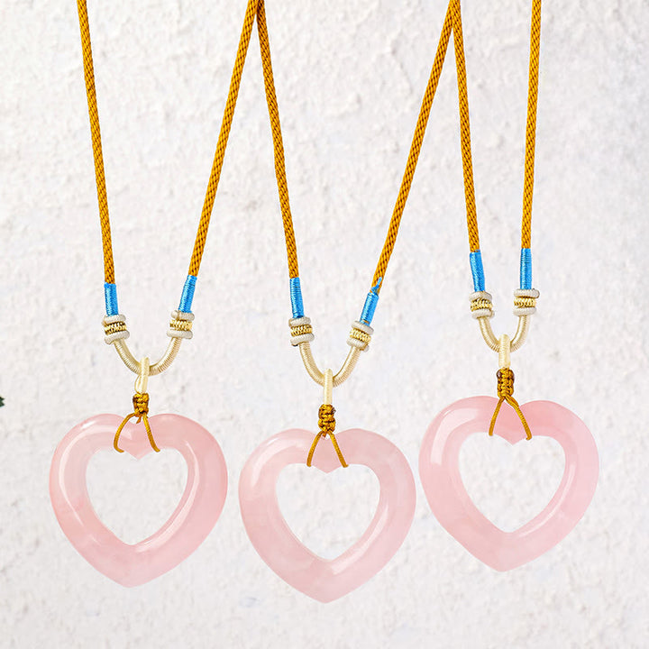 Buddha Stones Ketting van natuurlijk rozenkwarts met hol liefdeshart en symbool voor zorgzaamheid - image 0