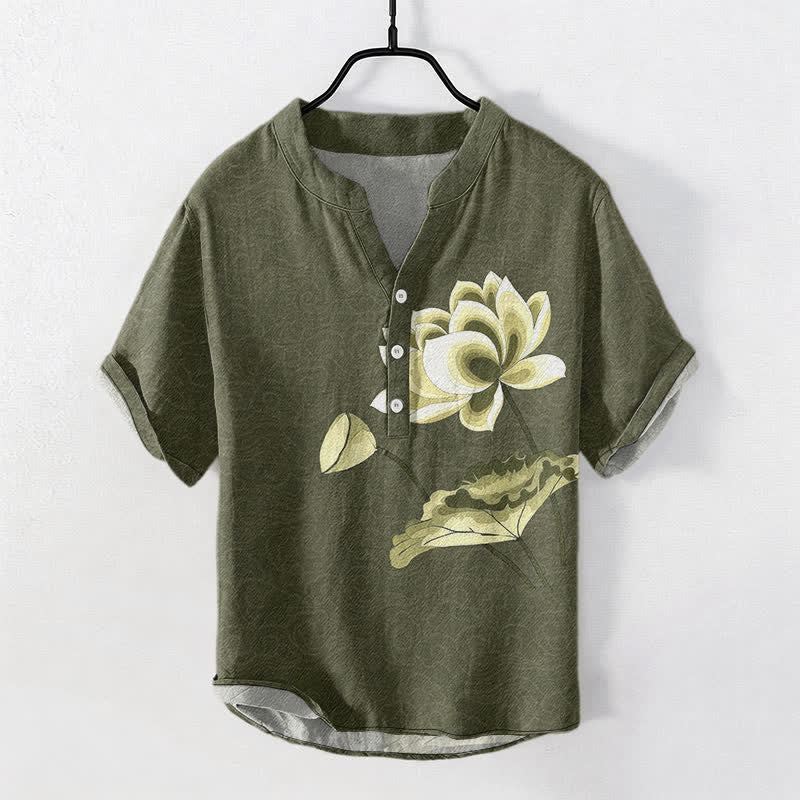 Buddha Stones Katoenen herenoverhemd met Korte mouw en halflange knoopsluiting, met aquarel lotuspatroon. - Donker olijfgroen - US/UK/AU50, EU60 (5XL) - image 0