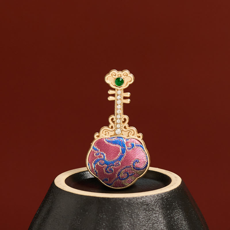 Buddha Stones Handgemaakte paarse Pipa-vormige Broche van Song Brocade - Paarse Pipa - Song Brocade (Welvaart♥Harmonie) - image 0
