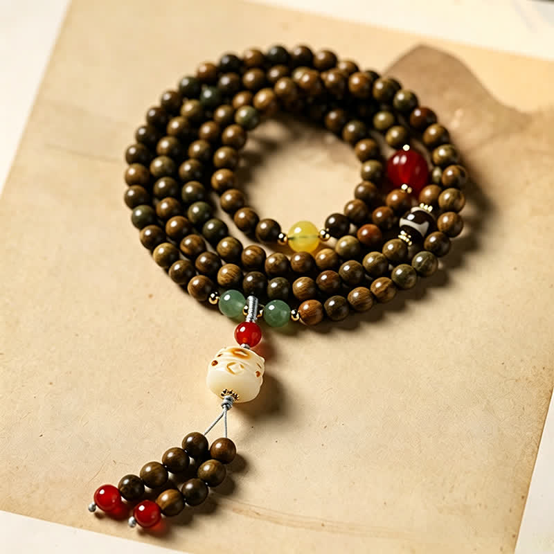 Buddha Stones Groene sandelhouten Serenity handgeweven kattenhanger in retro etnische Mala. - image 1