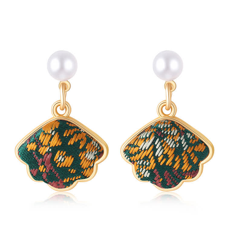 Buddha Stones Parel handgemaakte Song Brocade Waaier elegante Oorbellen - Groene dennenbloem (zelfde kleurtint – patroon kan variëren) - image 1