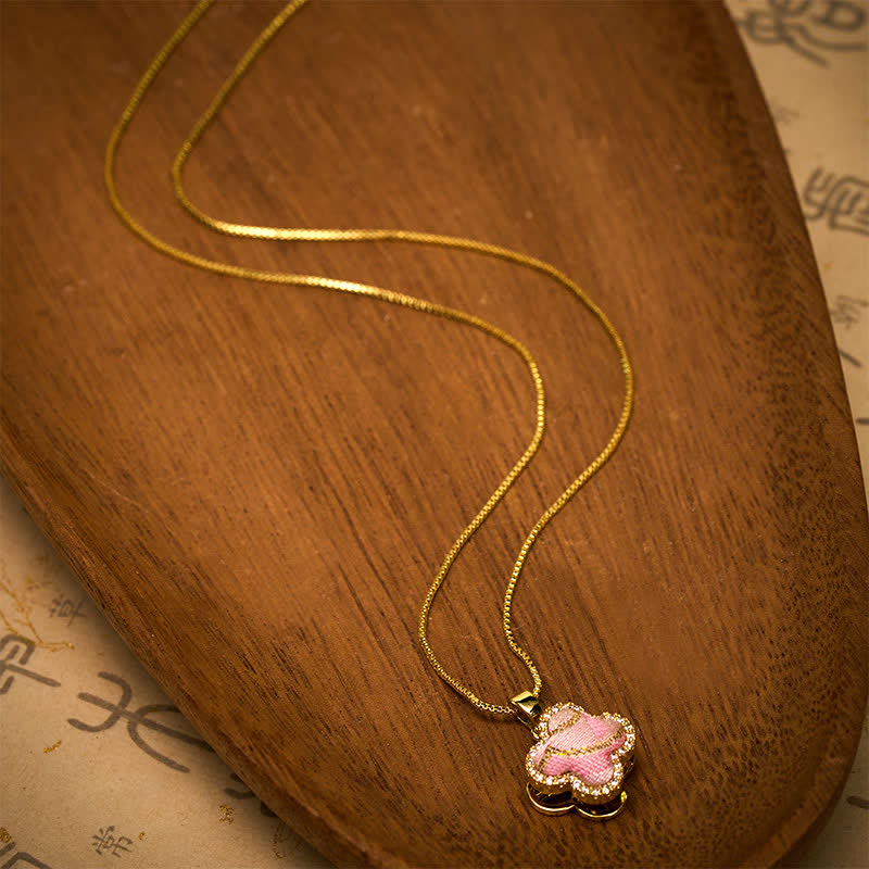 Buddha Stones Draaibare koperen hart- en klavertje vier-ingelegde roze brokaat Harmonic Connection Ketting - image 3