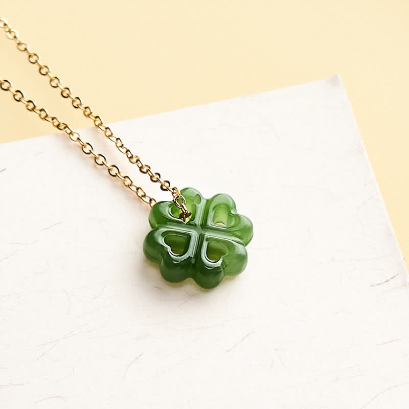 Buddha Stones Handgesneden Ketting met klavertje vier van jade, symbool voor geluk. - image 1