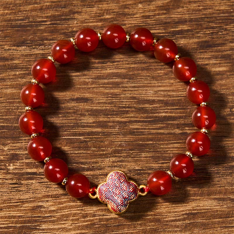 Buddha Stones Armband met bedeltje van rode agaat brokaat klavertje vier - image 1