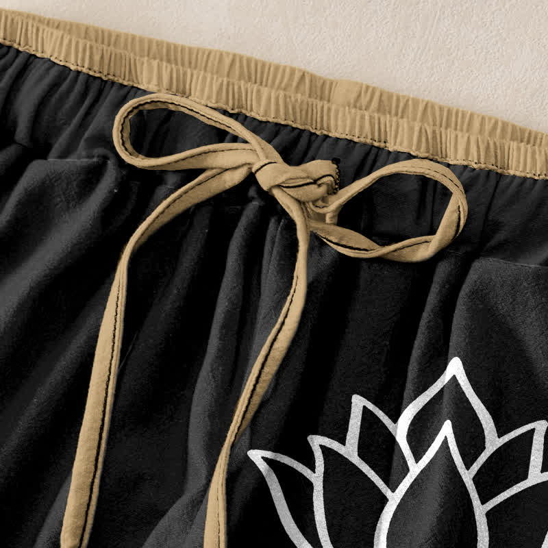 Buddha Stones Witte damesbroek van puur 100% Cotton met lotusprint, elastische Taille en Zakken. - image 1
