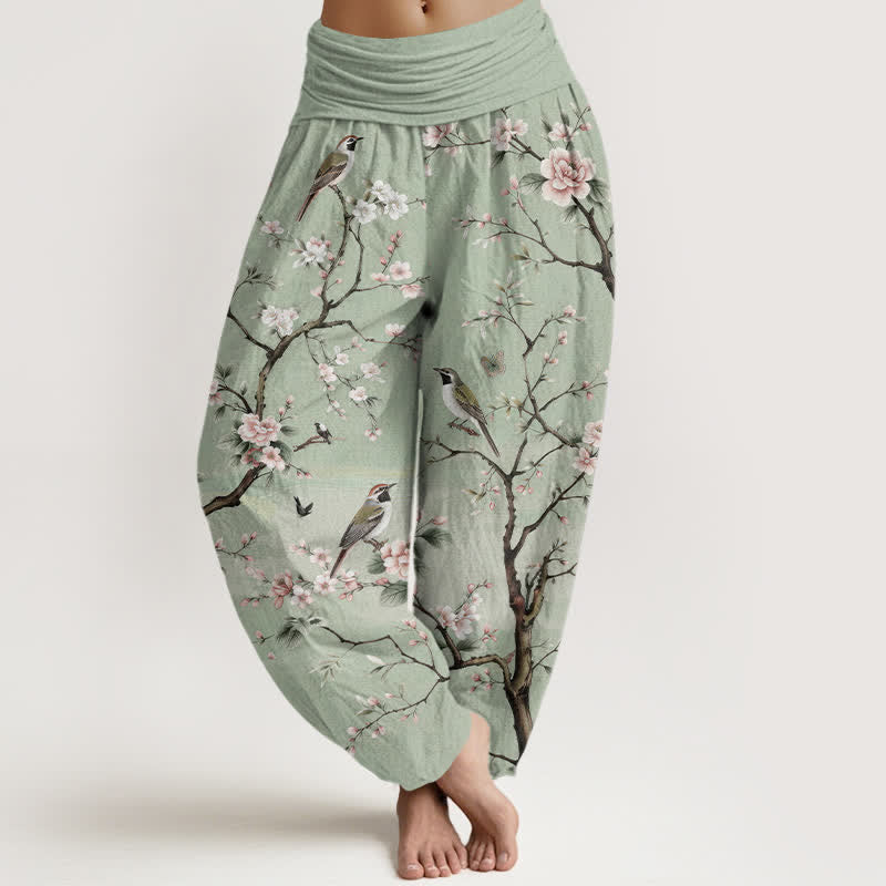 Buddha Stones Dames harembroek met elastische Taille en kersenbloesem- en vogelprint. - Lichtgroen - US16, UK/AU20, EU48 (3XL) - image 0