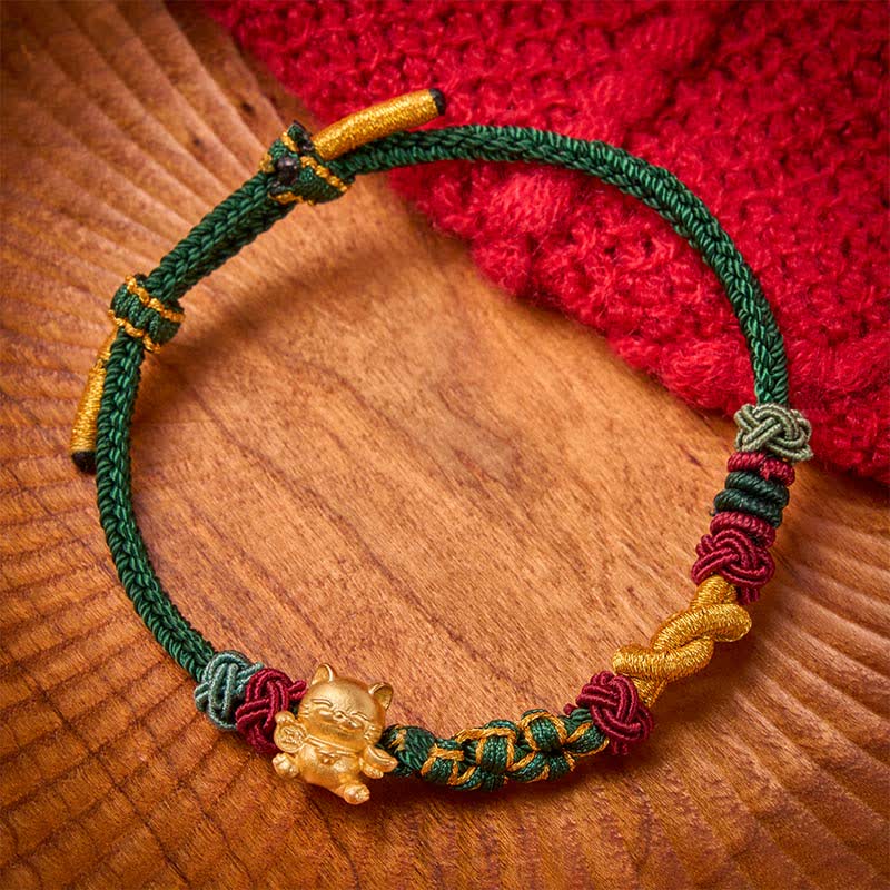 Buddha Stones Handgeweven Armband met gelukskatje en rode draad - Groene draad - image 0