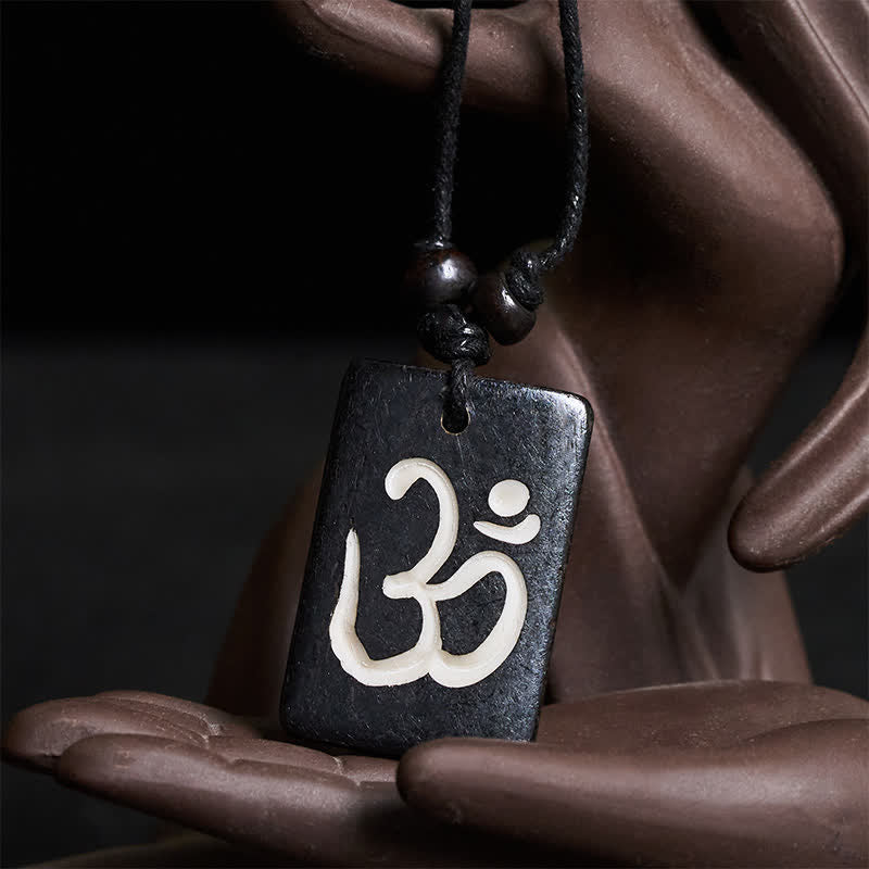 Buddha Stones Handgesneden OM Tibetaanse mindfulness hanger Ketting van beenkraal - image 2